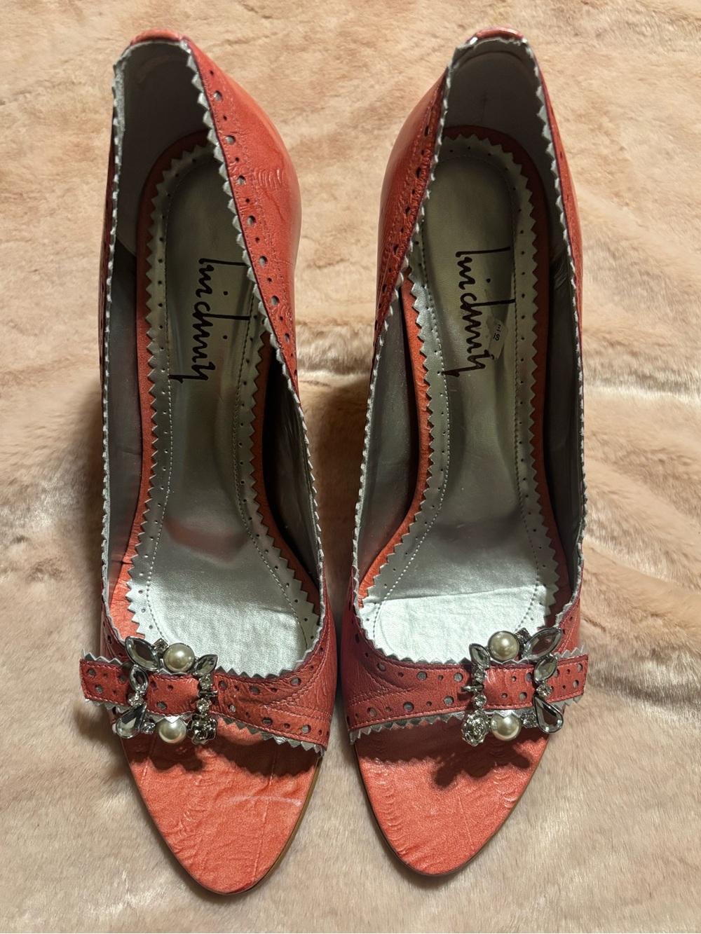LUICHINY Leather Pumps Peep Toe Kitten High Heel